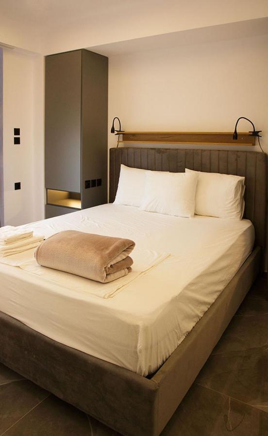 P J Luxury Suites Серрес Екстер'єр фото